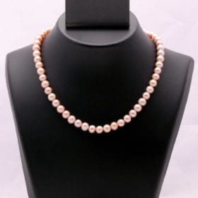 Roundish Light Pink Pearl Necklace in 7mm Pearls Image