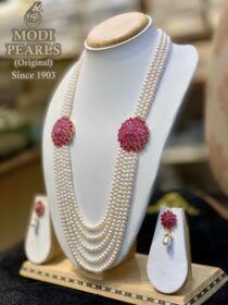Exclusive Ruby-Broach Pearl Set Image