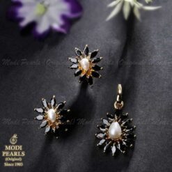 buy pearls black jade pendant online