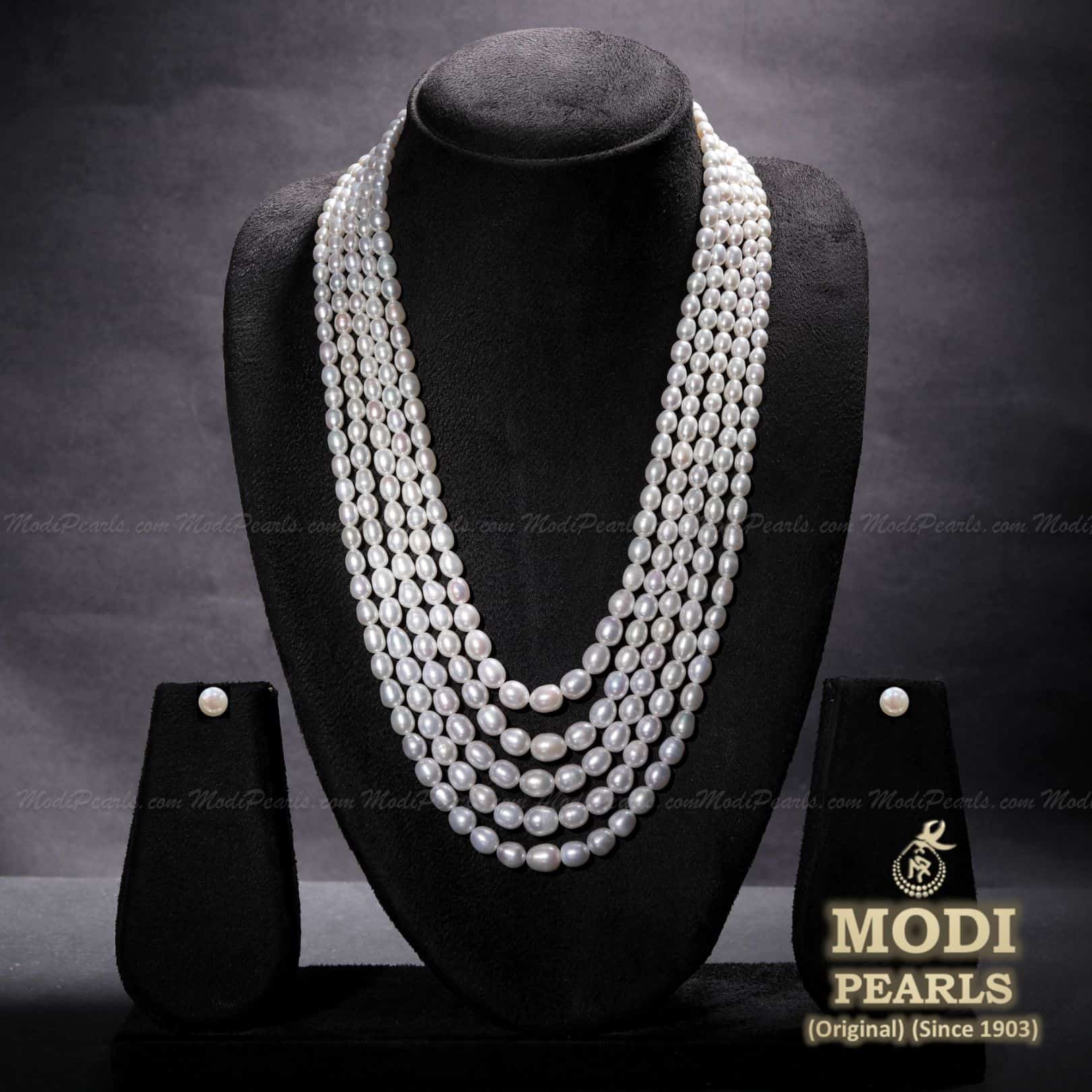 THE GUARDIAN ANGELS- GOLDEN PEARL NECKLACE With Anti-Tarnish Coating