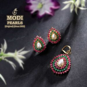 buy beautiful ruby emerald pendant set
