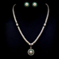 buy emerald one row pendant set