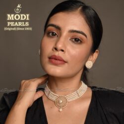 Exceptional Pearl Choker