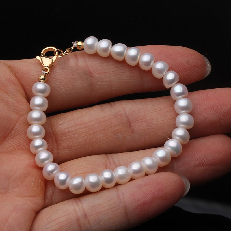 Where to Buy Pearls in Hyderabad | MakeMyTrip Blog