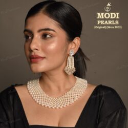 Prestigious Mesh Pearl Necklace Set